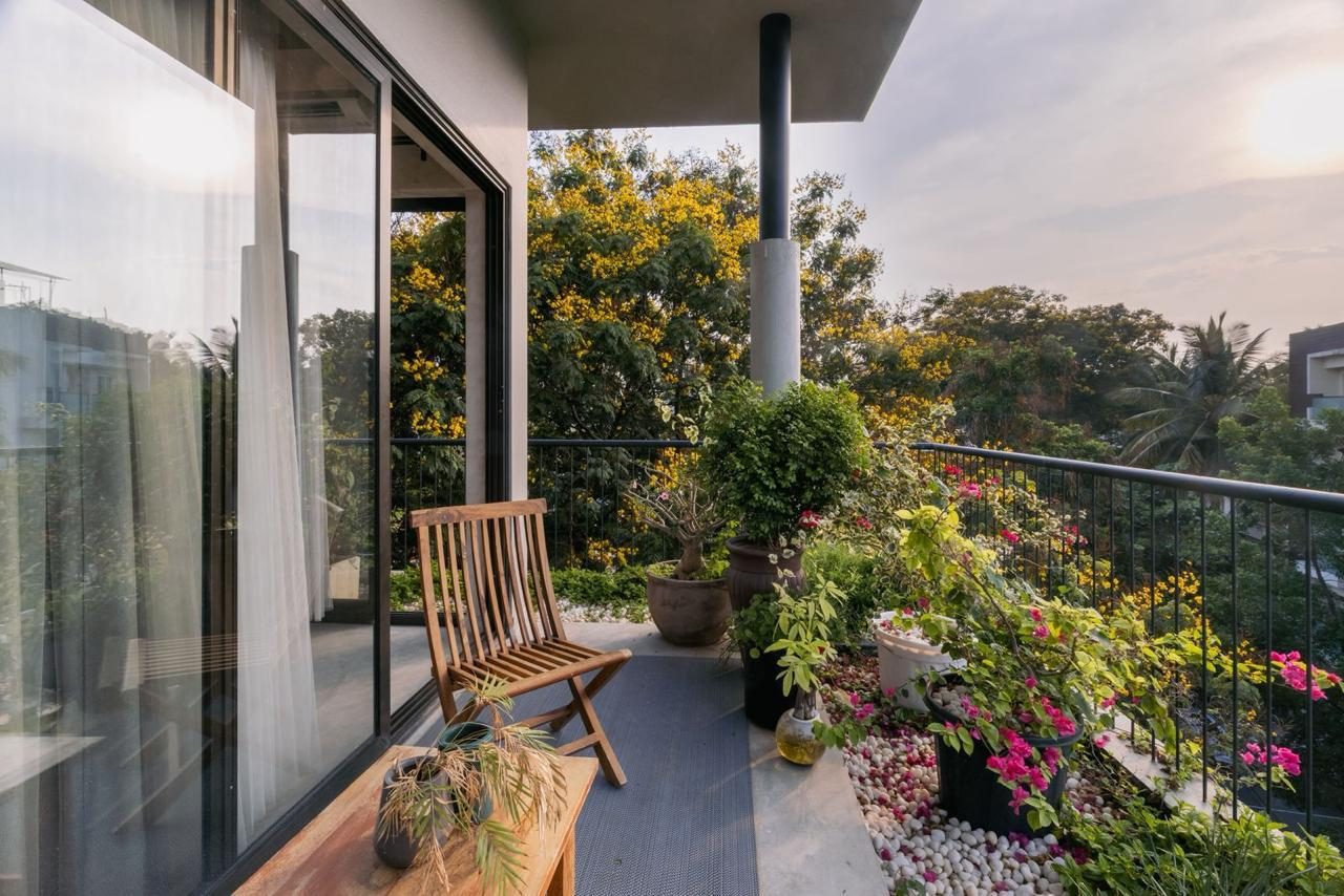 Landscape & gardens by Naveen Associates, Bengaluru